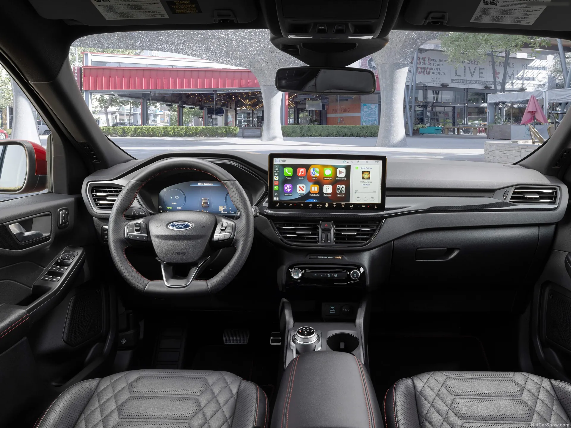 Ford Escape (2023) – interiér