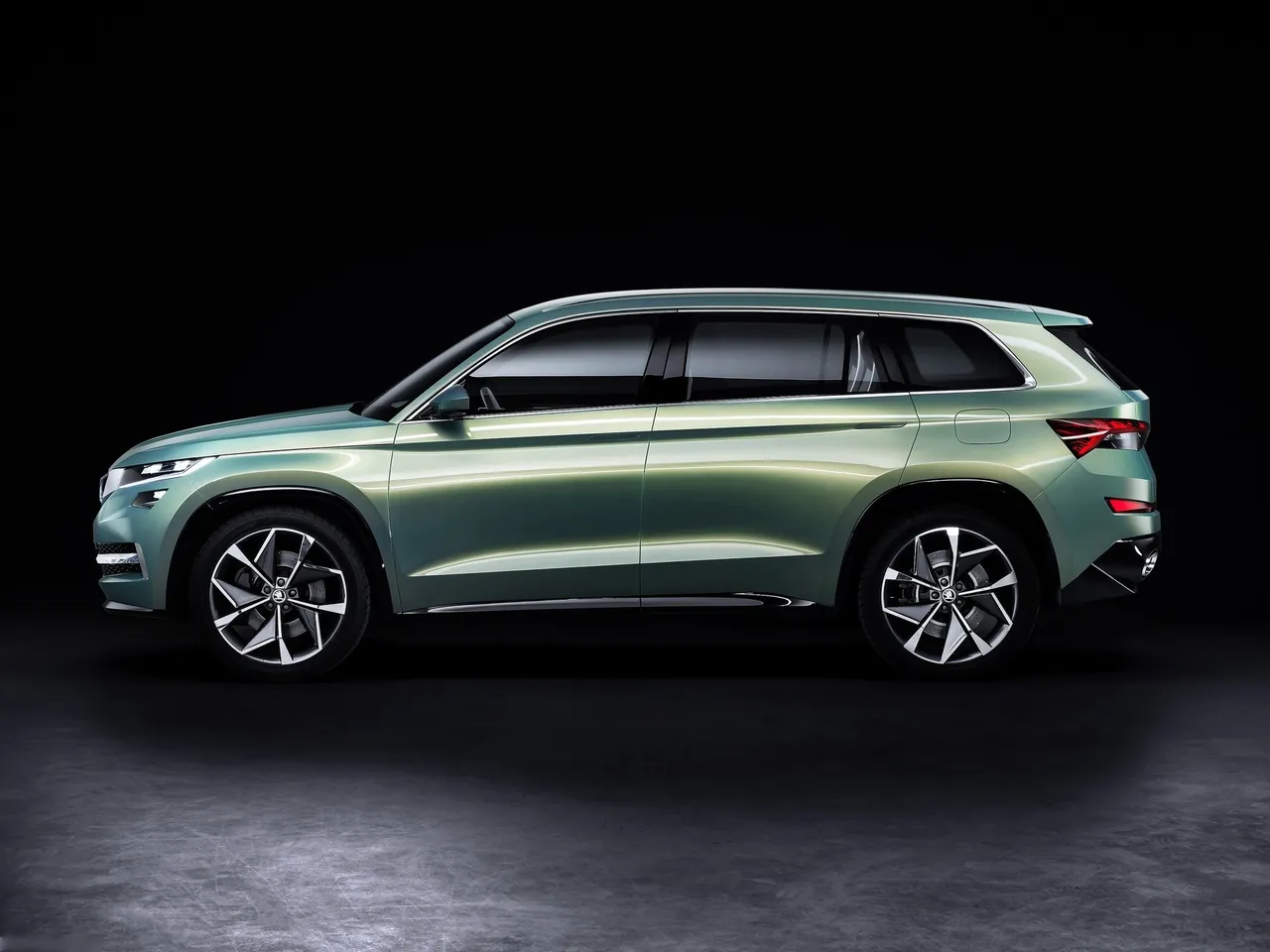 Skoda VisionS Concept (2016) – boční profil