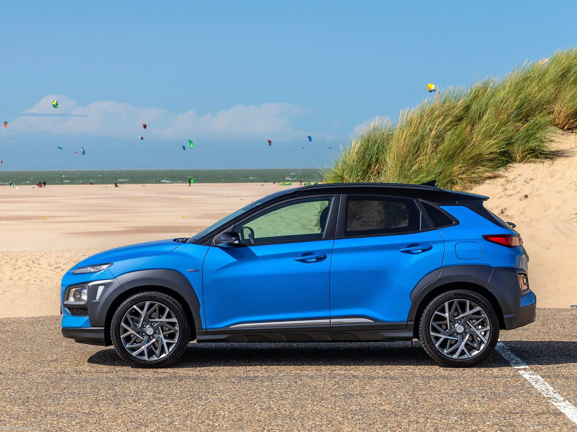 Hyundai Kona Hybrid (2020) - Side Profile