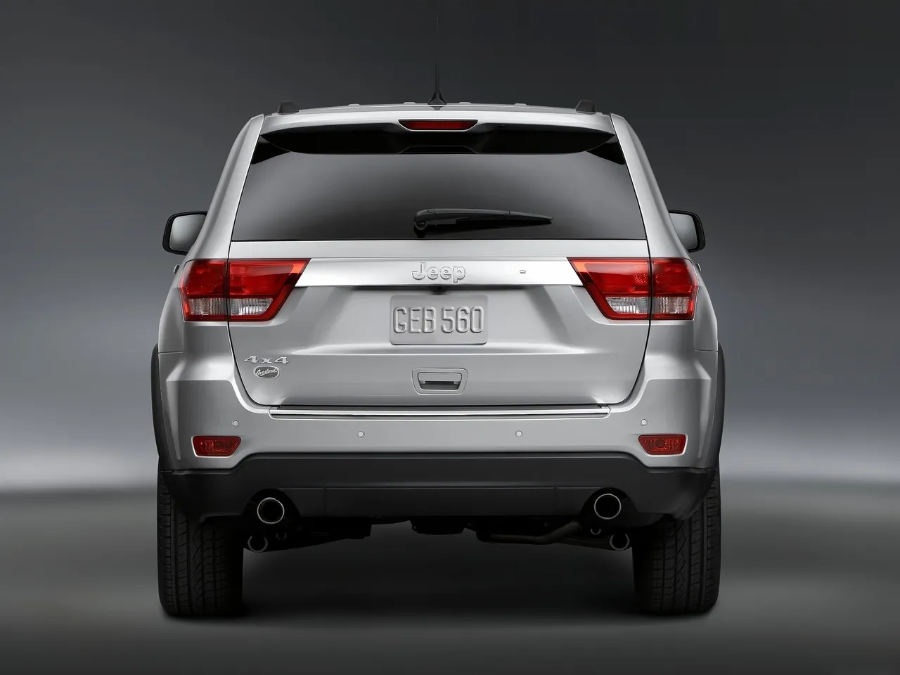 Jeep Grand Cherokee (2011) – zezadu