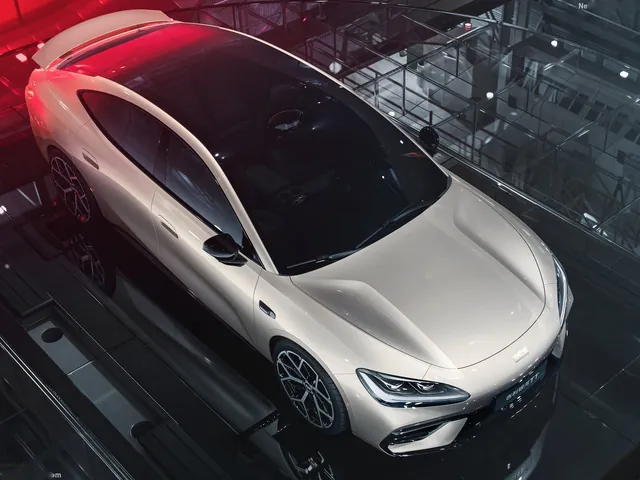 Geely Galaxy TT (2027)