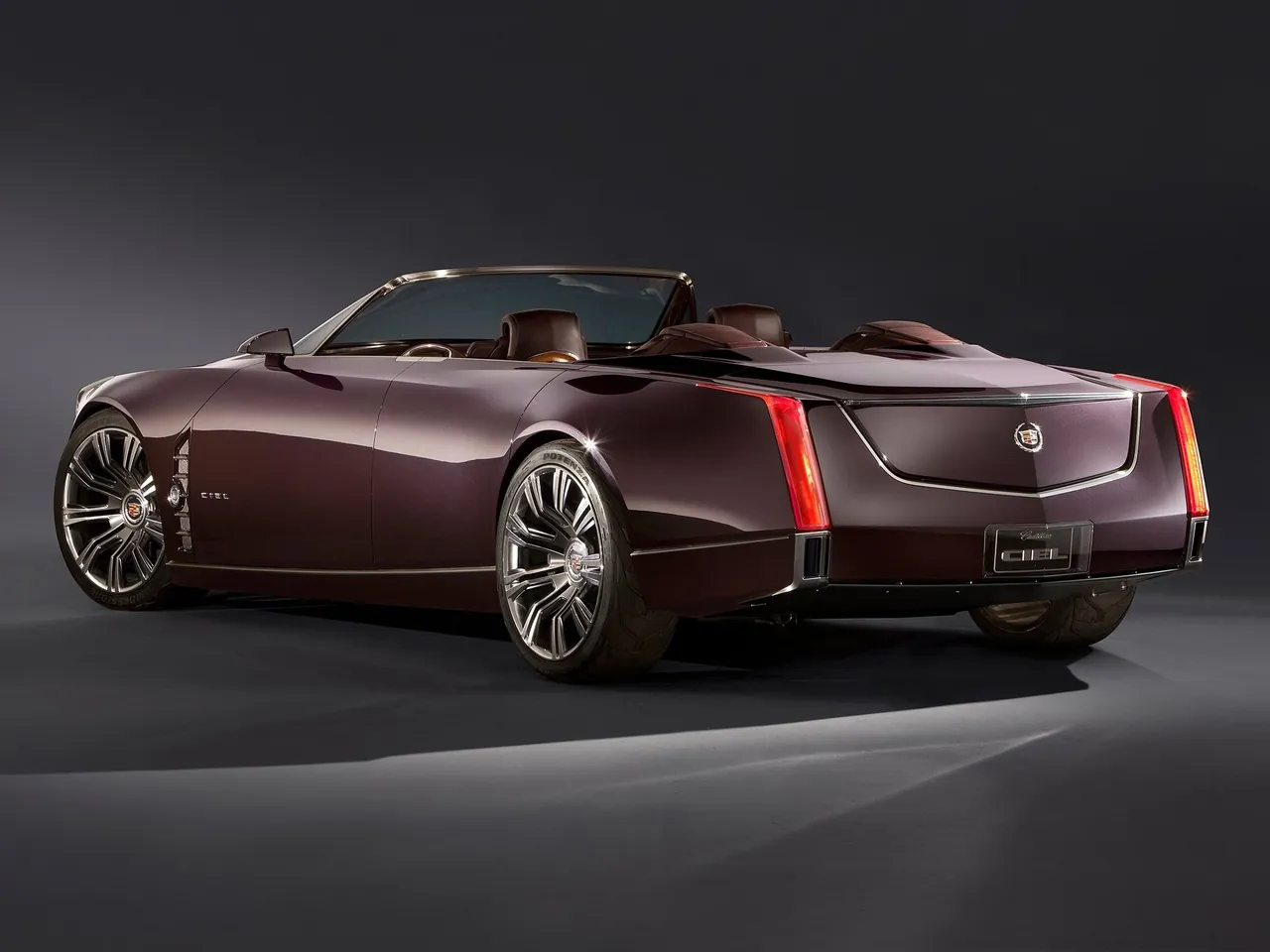 Cadillac Ciel Concept (2011) – zadní tříčtvrteční pohled