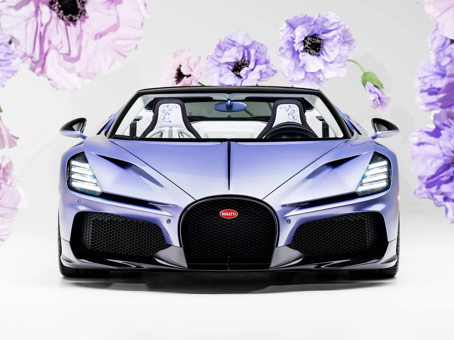 Bugatti W16 Mistral Caroline (2026) – zepředu