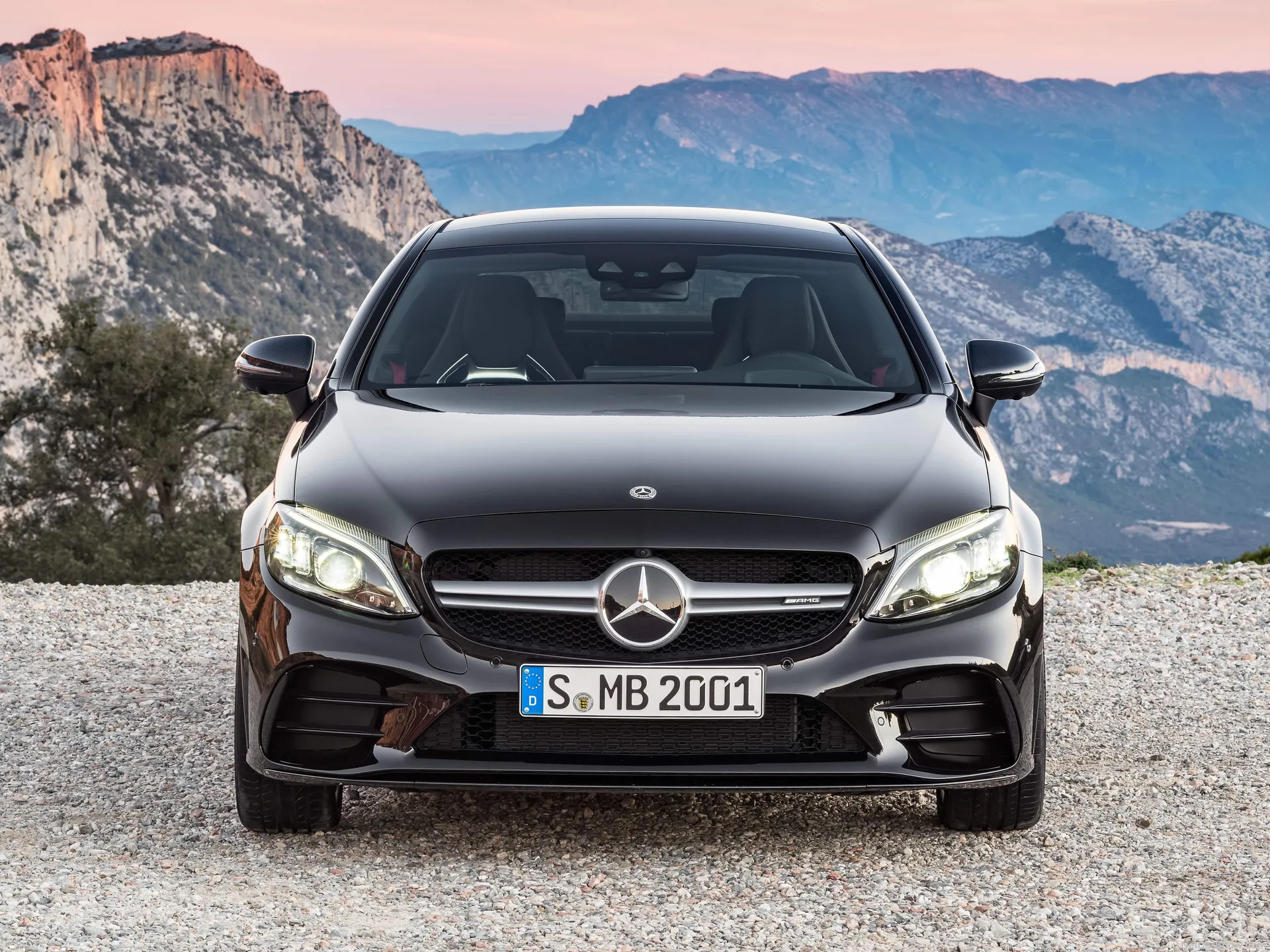 Mercedes-Benz C43 AMG Coupe (2019) – zepředu