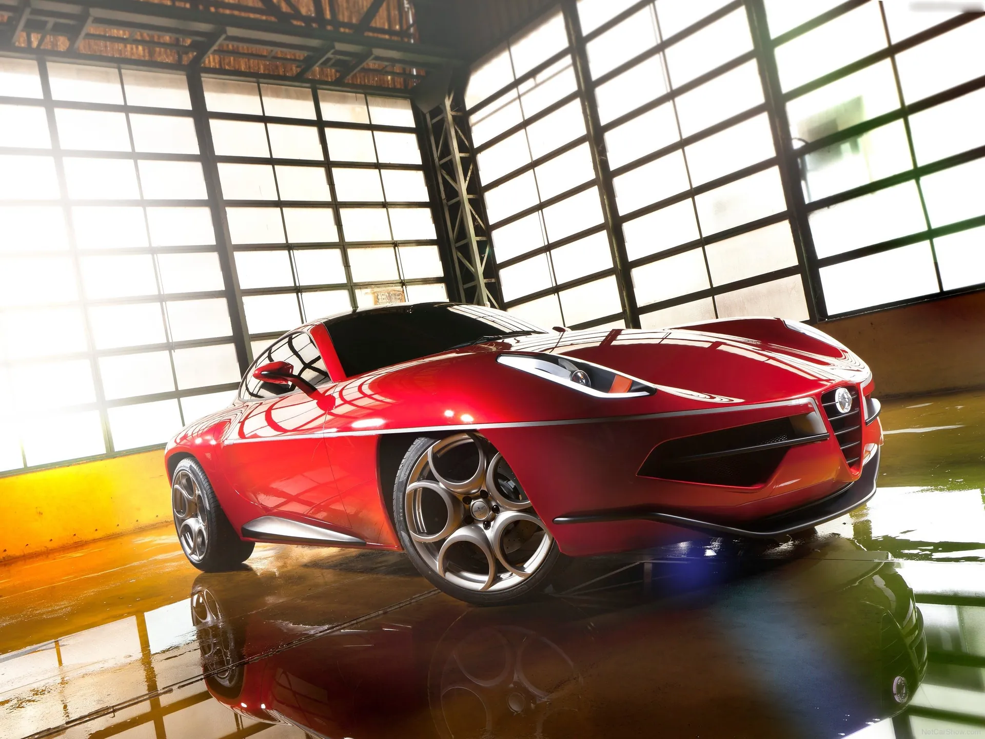 Alfa Romeo Disco Volante Touring Concept (2012)