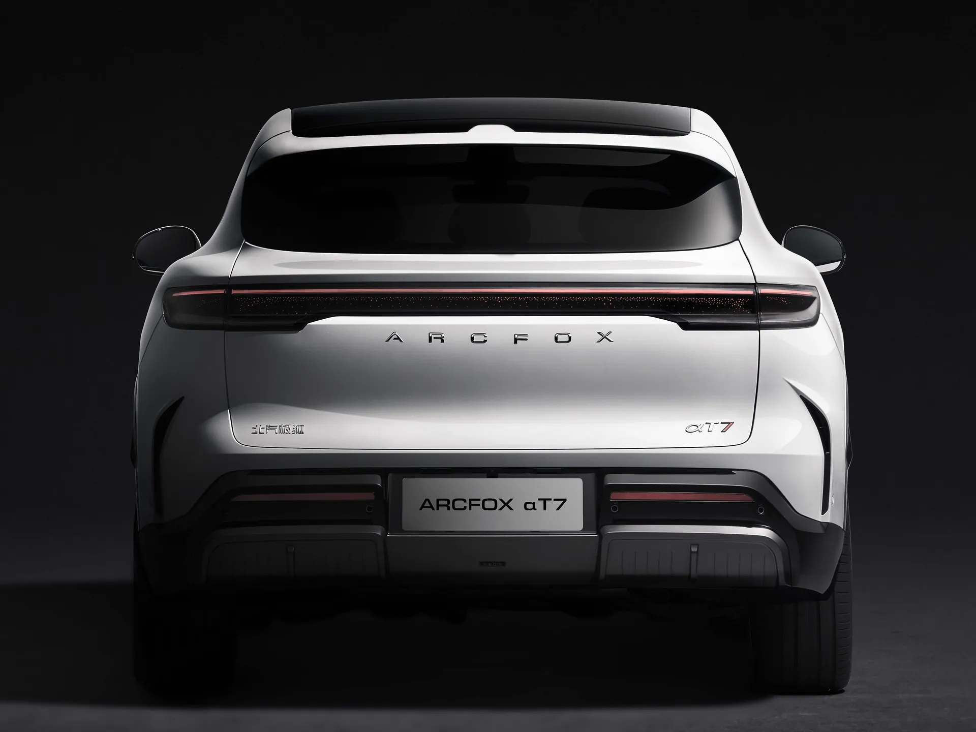BAIC ArcFox Alpha T7 (2026) – zezadu
