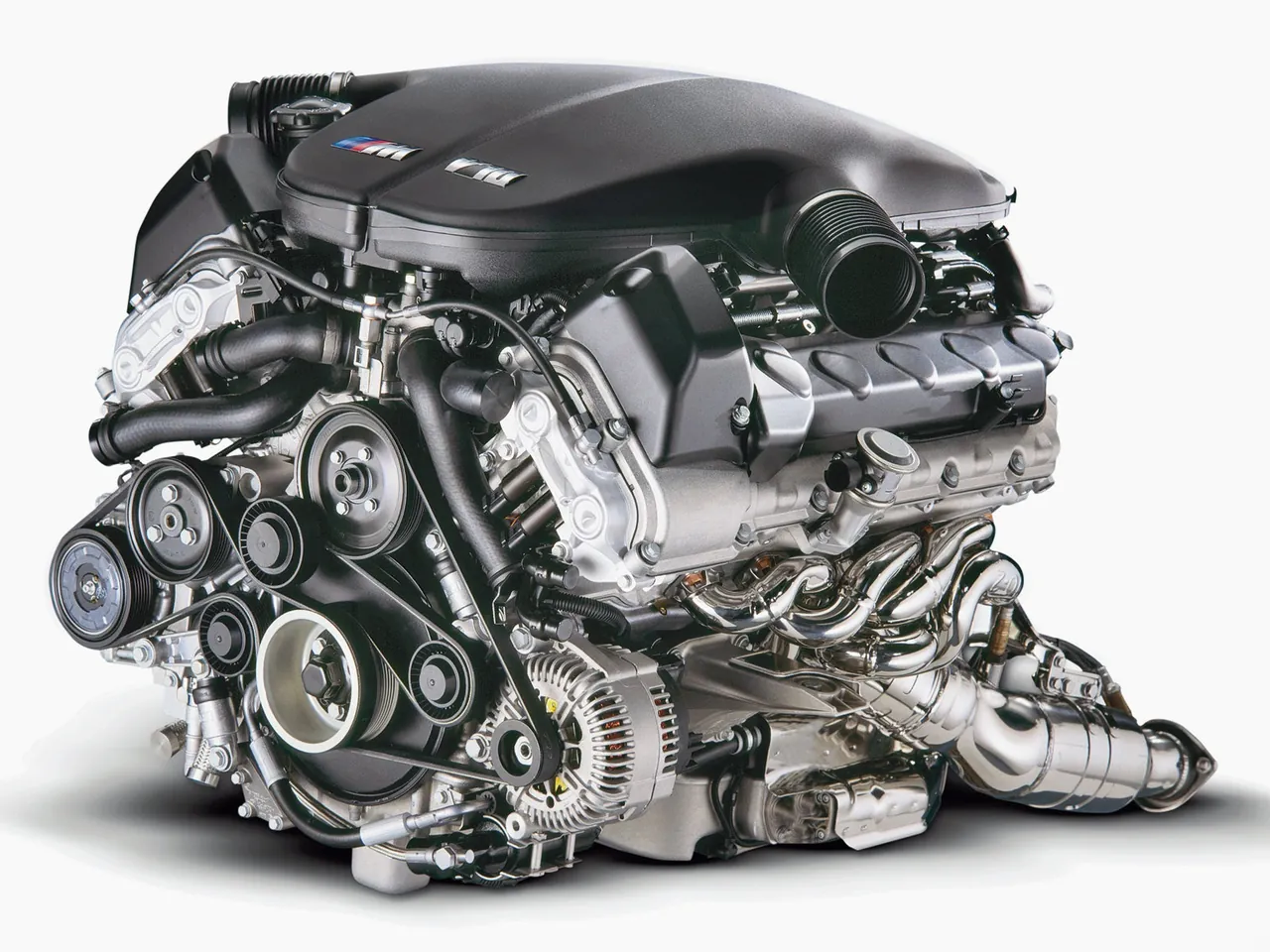 BMW M6 (2005) – motor