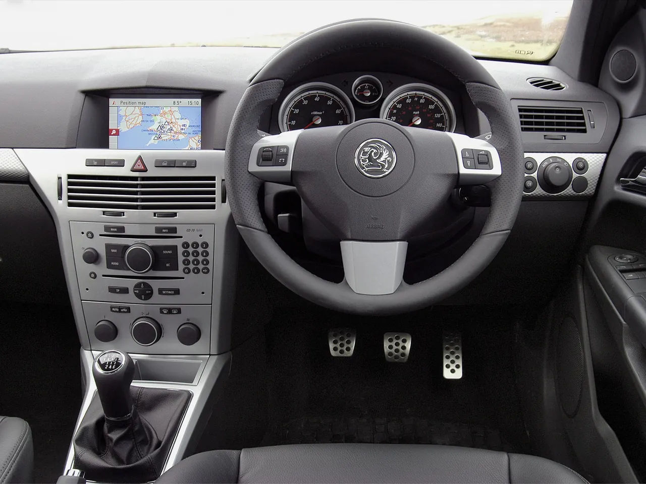 Vauxhall Astra Sport Hatch (2005) – interiér