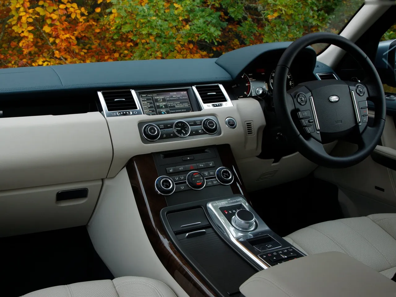 Land Rover Range Rover Sport (2012) – interiér