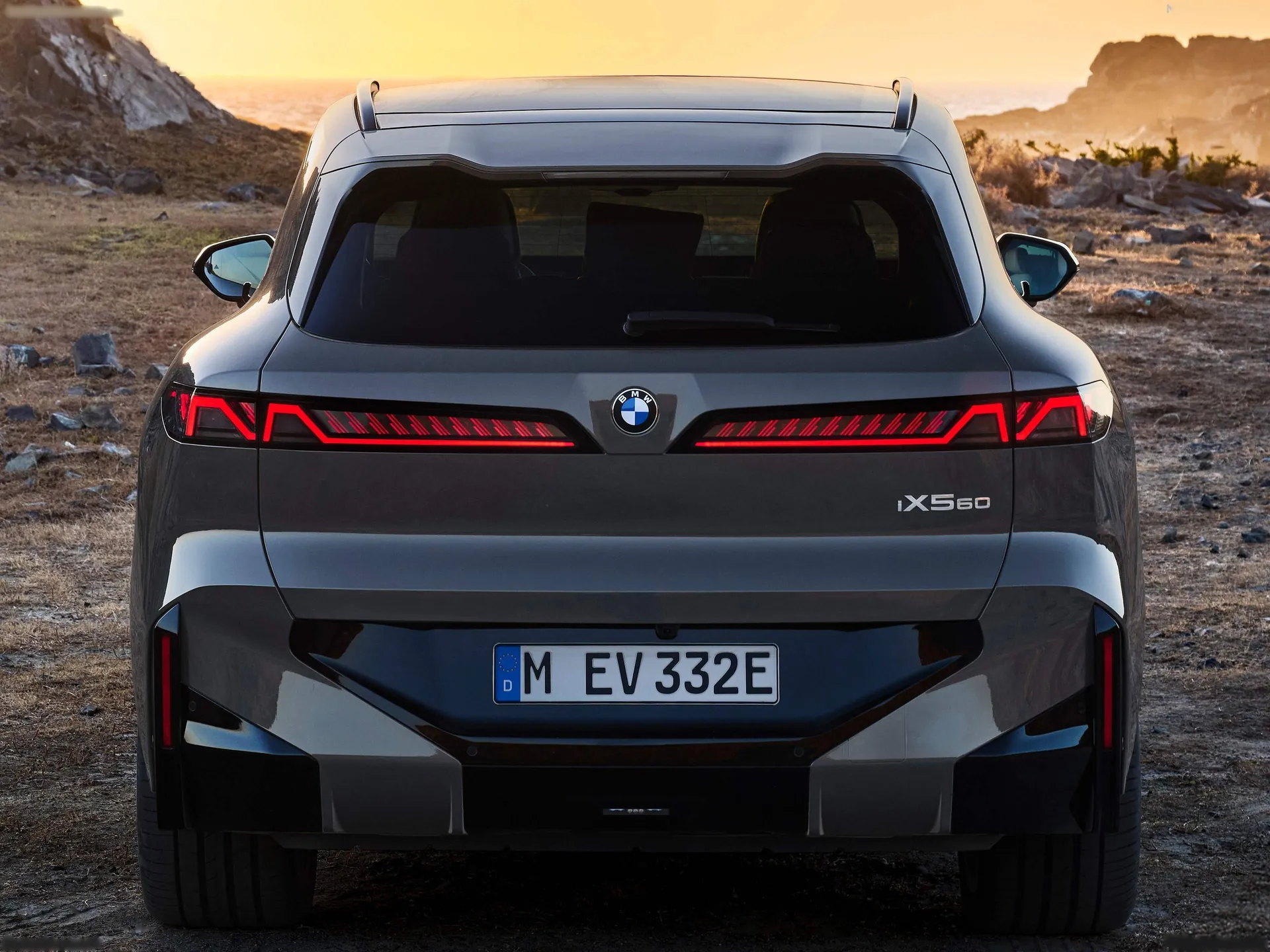 BMW iX5 (2027) – zezadu