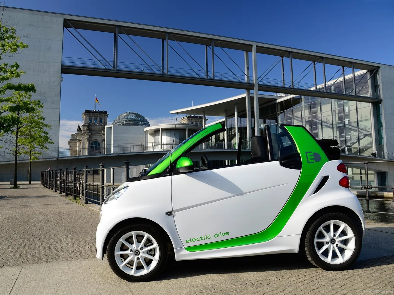 Smart fortwo electric drive (2013) – boční profil