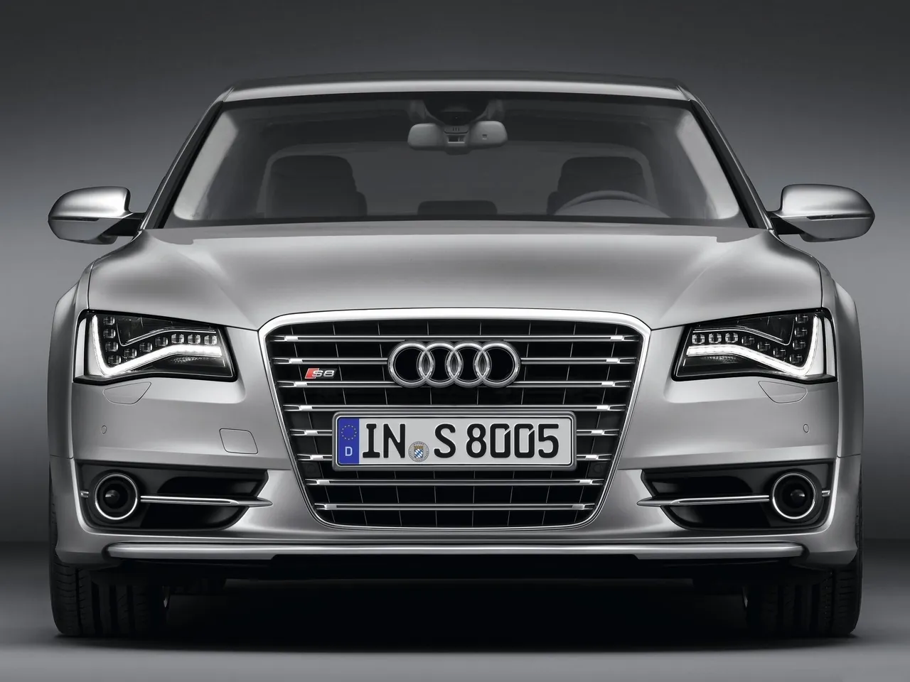 Audi S8 (2013) – zepředu