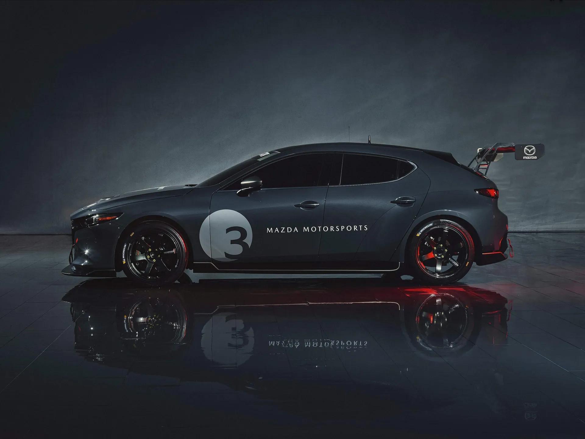 Mazda 3 TCR (2020) – boční profil