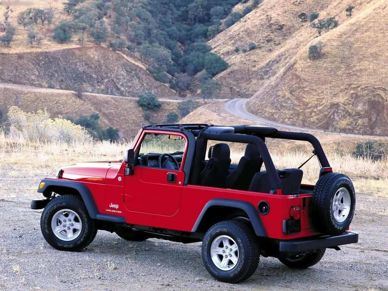 Jeep Wrangler Unlimited (2004) - Rear Three-Quarter