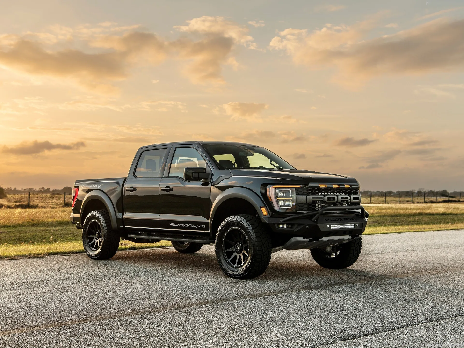 Hennessey VelociRaptor 600 (2022)