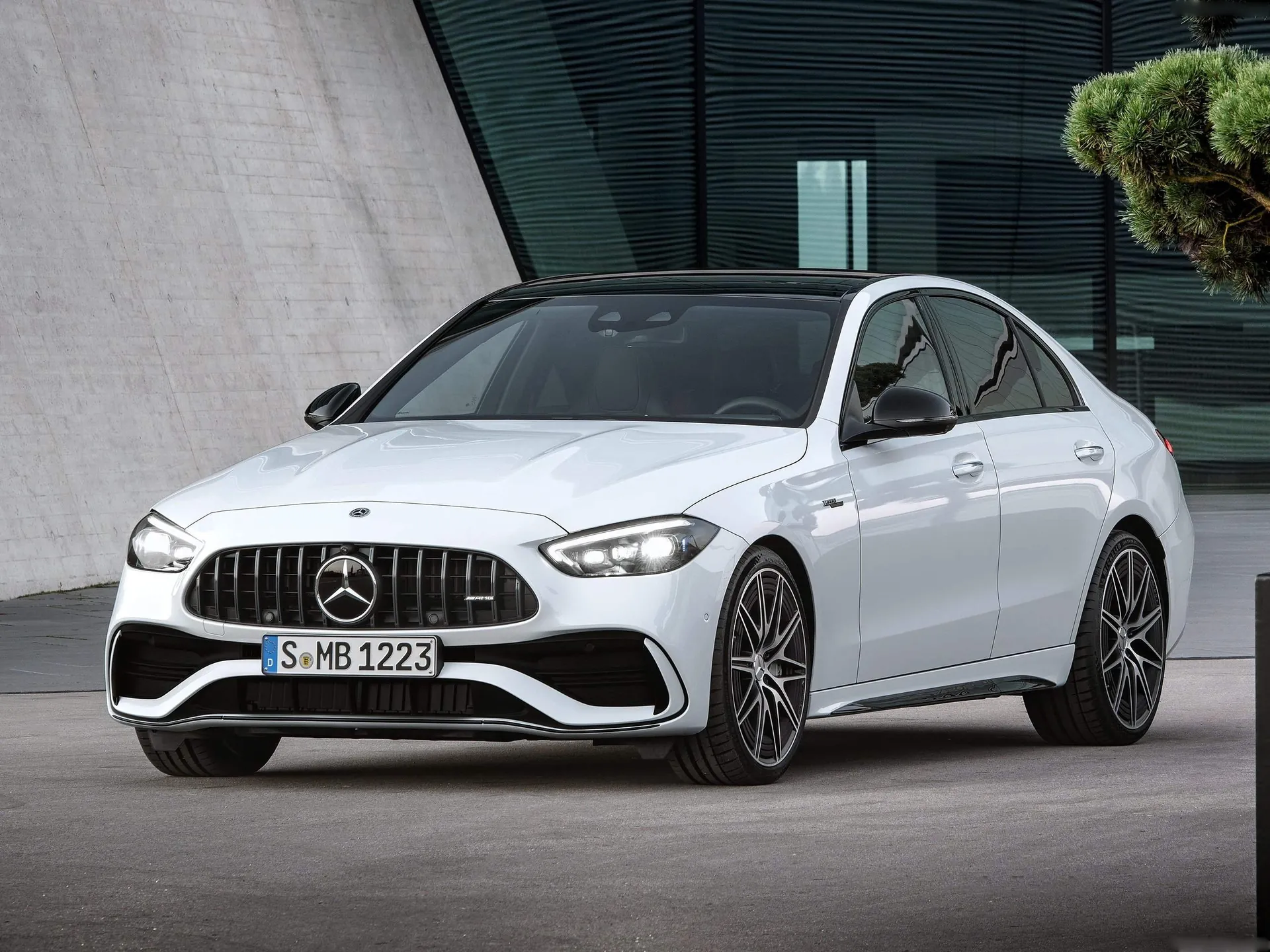 Mercedes-Benz C43 AMG (2023)