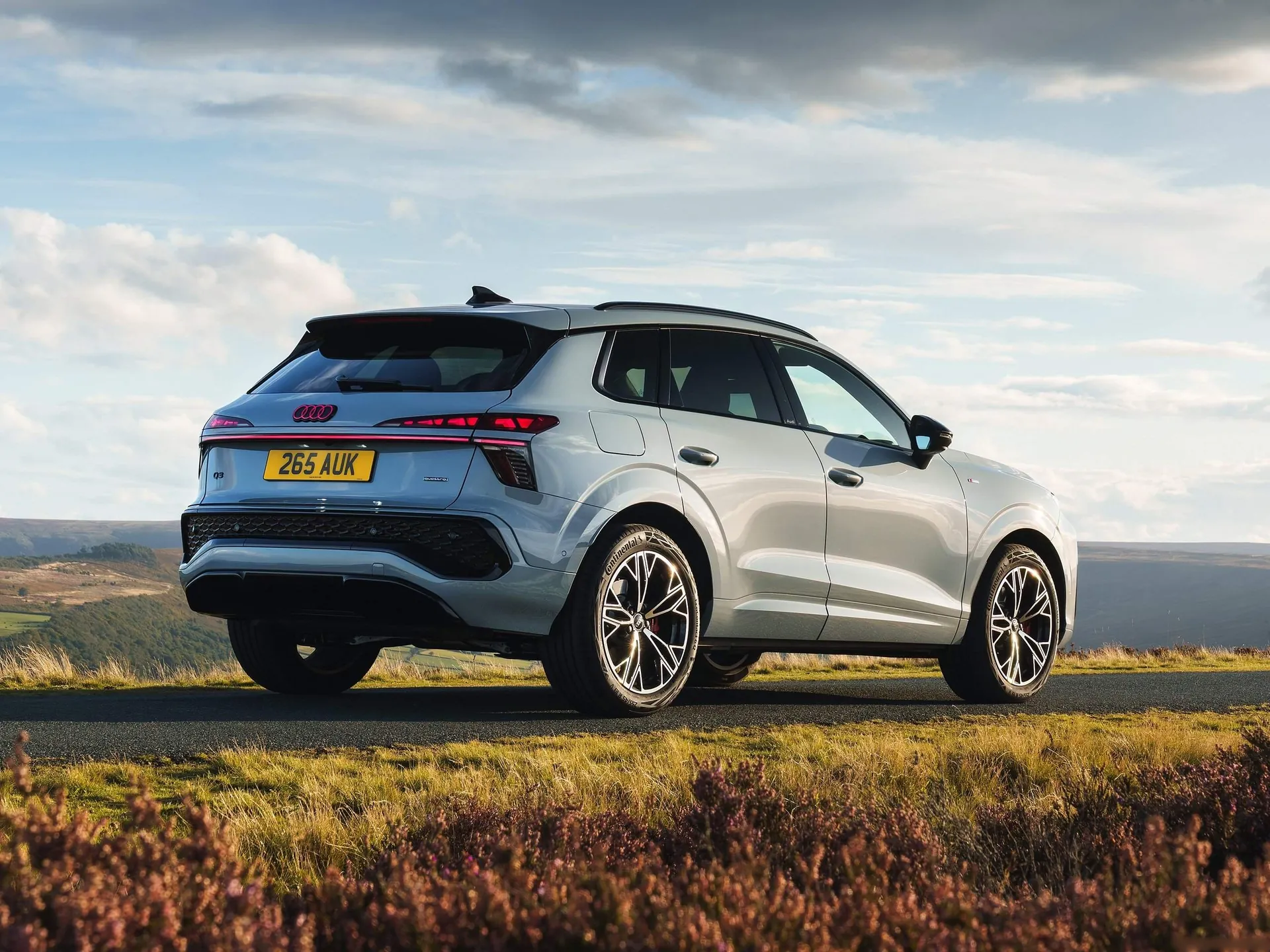 Audi Q3 SUV [UK] (2026) – zadní tříčtvrteční pohled