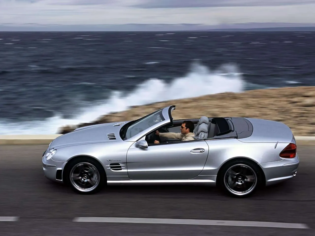 Mercedes-Benz SL65 AMG (2004) - Side Profile