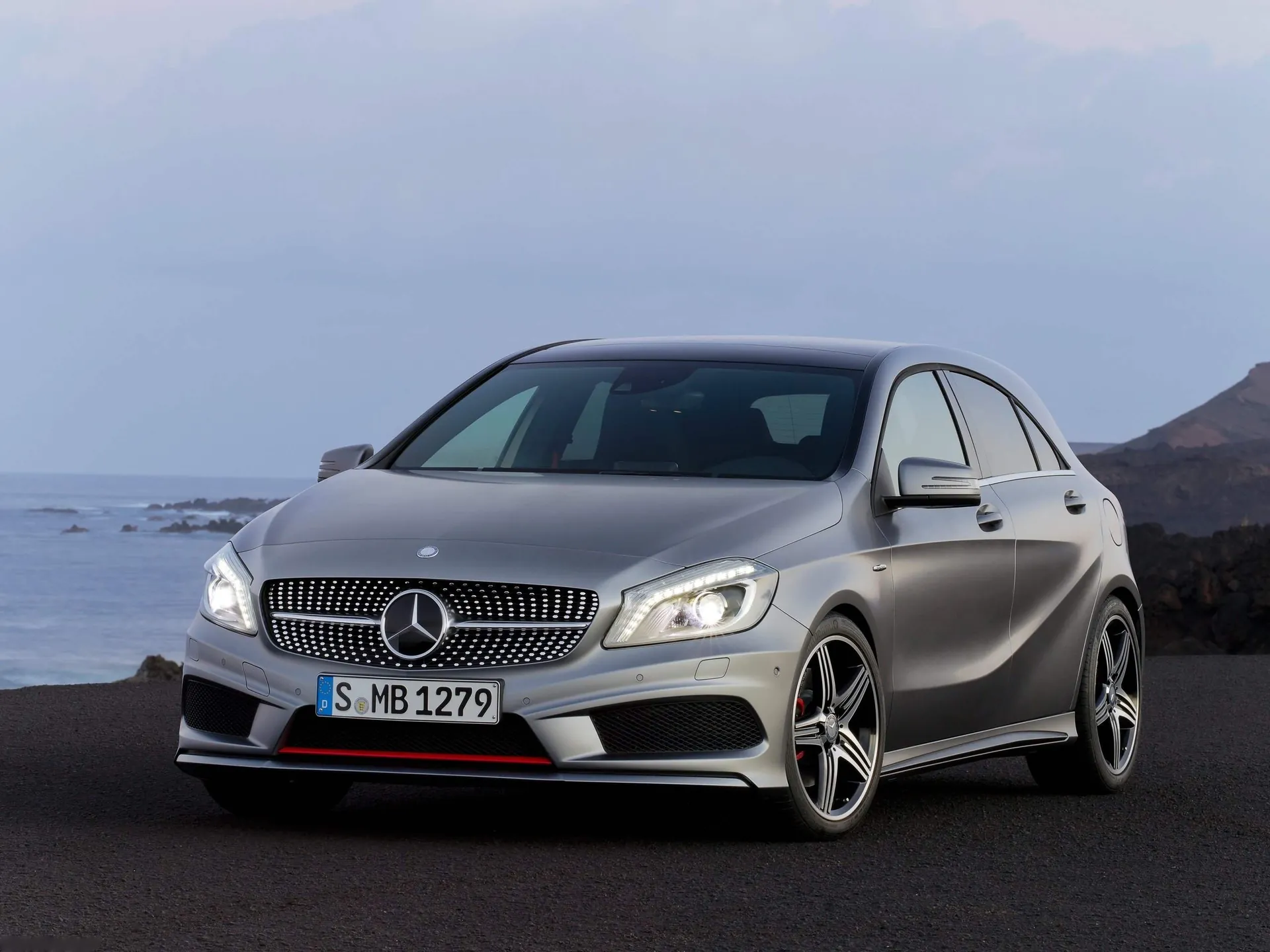 Mercedes-Benz A-Class (2013)