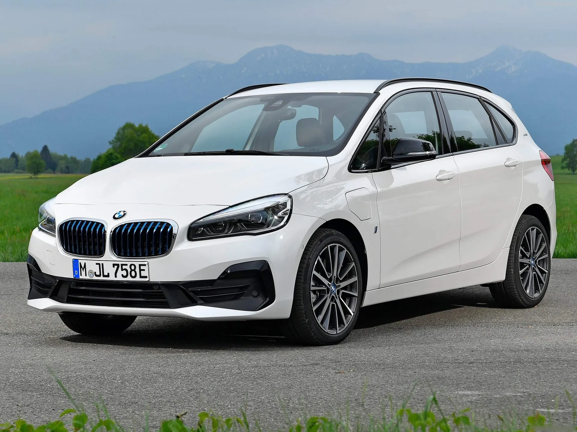 BMW 225xe iPerformance (2019)
