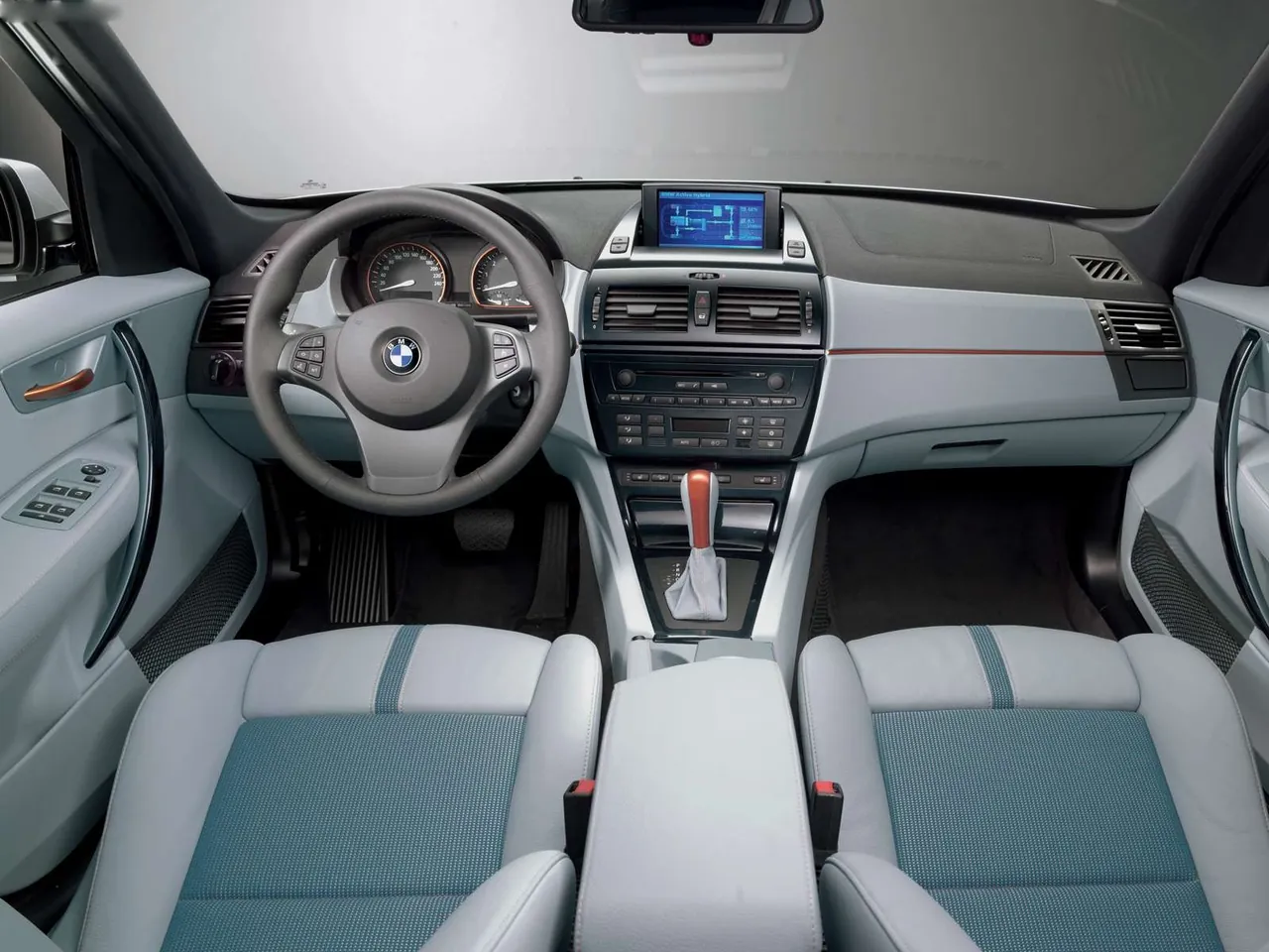 BMW X3 EfficientDynamics Concept (2005) – interiér