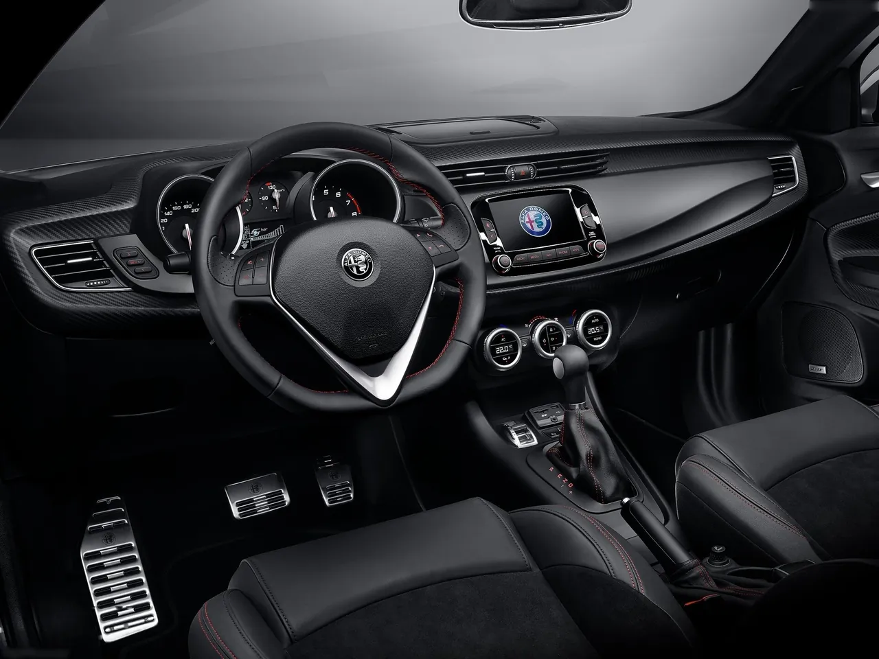 Alfa Romeo Giulietta (2017) - Interior