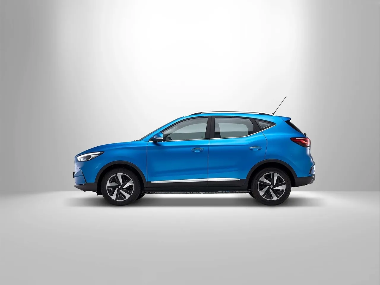 MG ZS EV (2022) – boční profil
