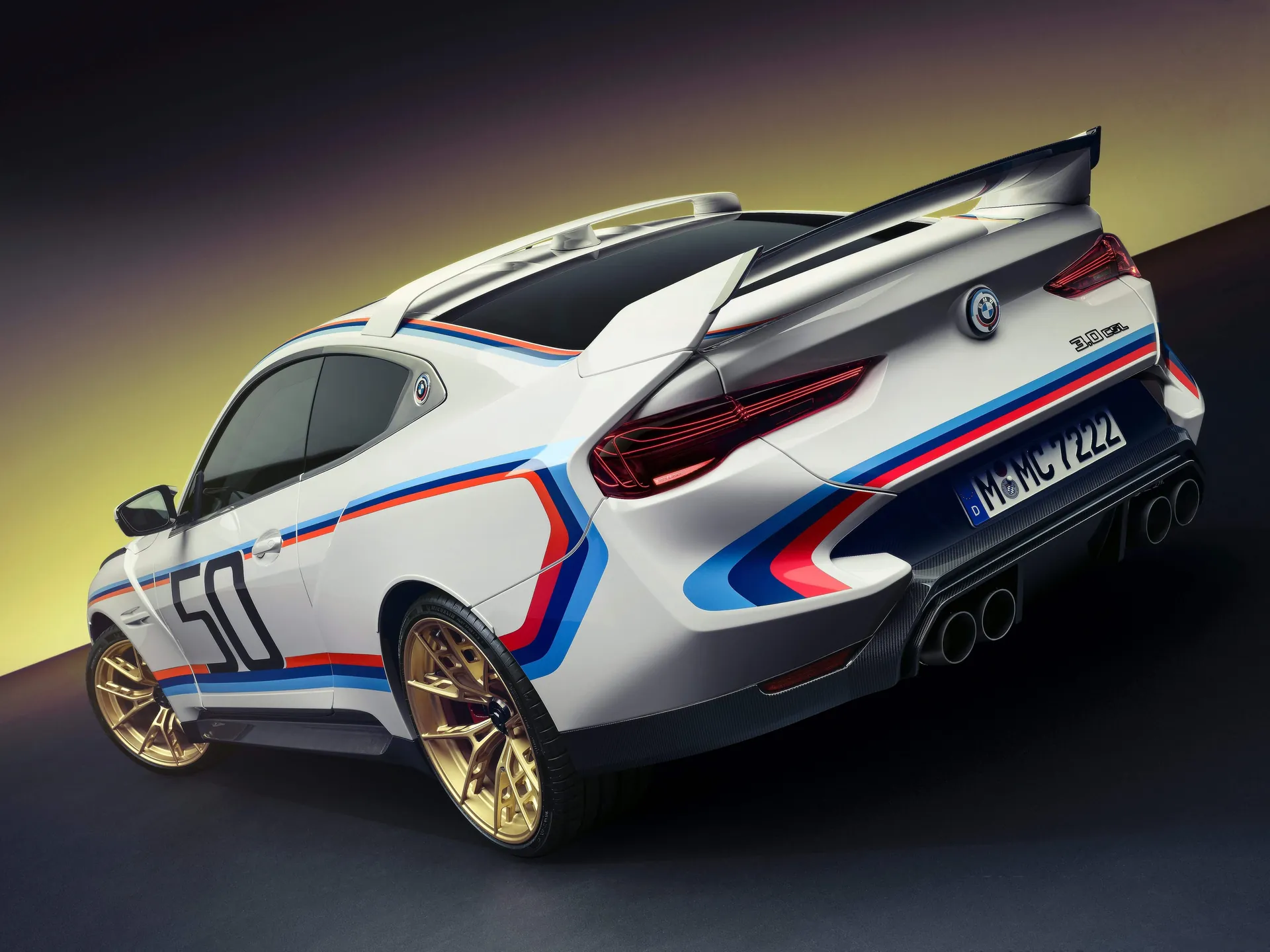 BMW 3.0 CSL (2023) – zadní tříčtvrteční pohled