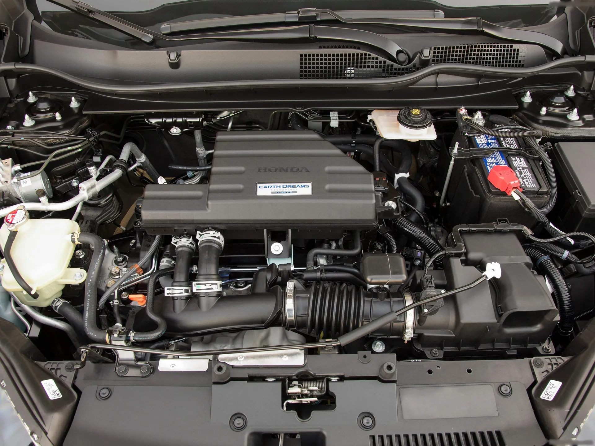 Honda CR-V (2017) – motorový prostor
