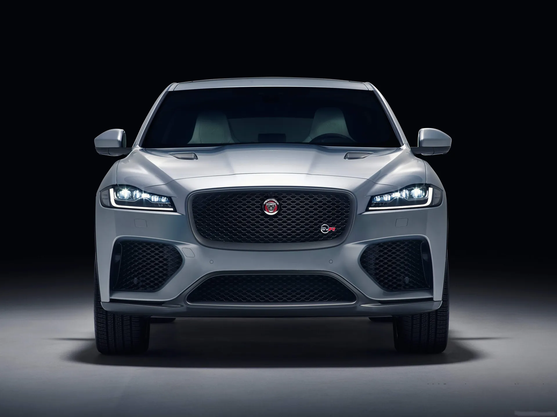 Jaguar F-Pace SVR (2019) – zepředu