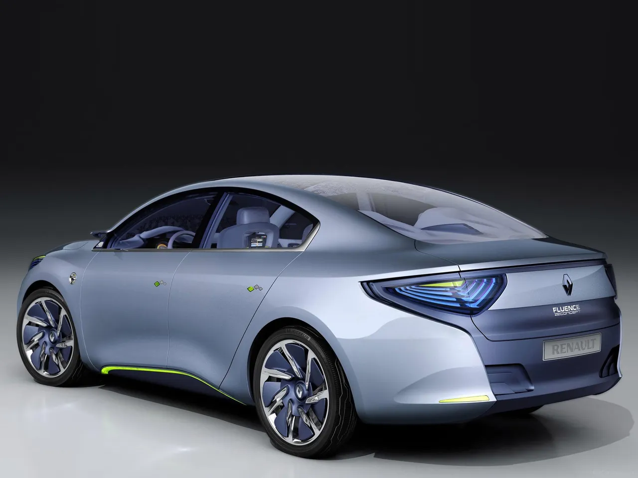 Renault Fluence ZE Concept (2009) – zadní tříčtvrteční pohled