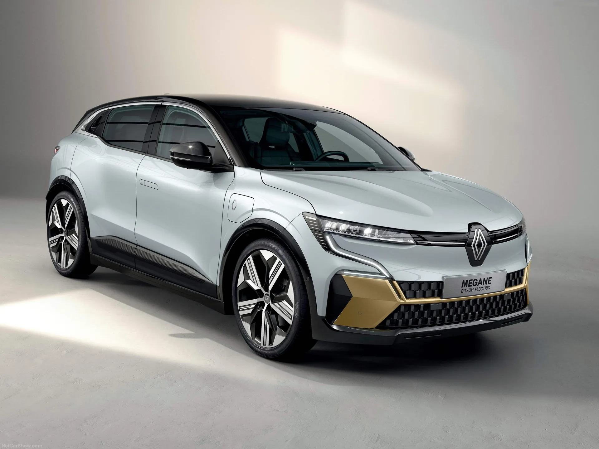 Renault Megane E-Tech (2022)