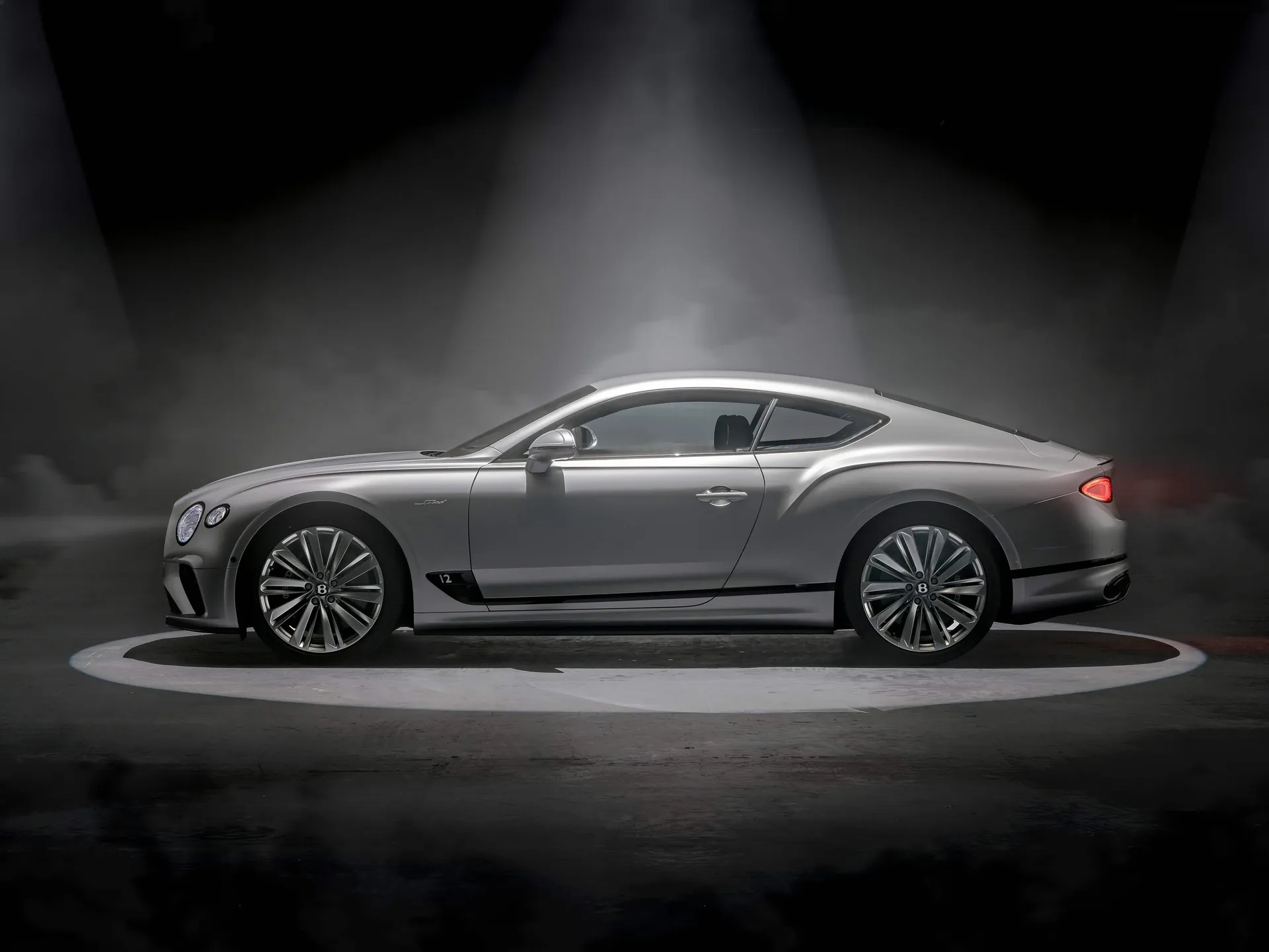 Bentley Continental GT Speed (2022) – boční profil