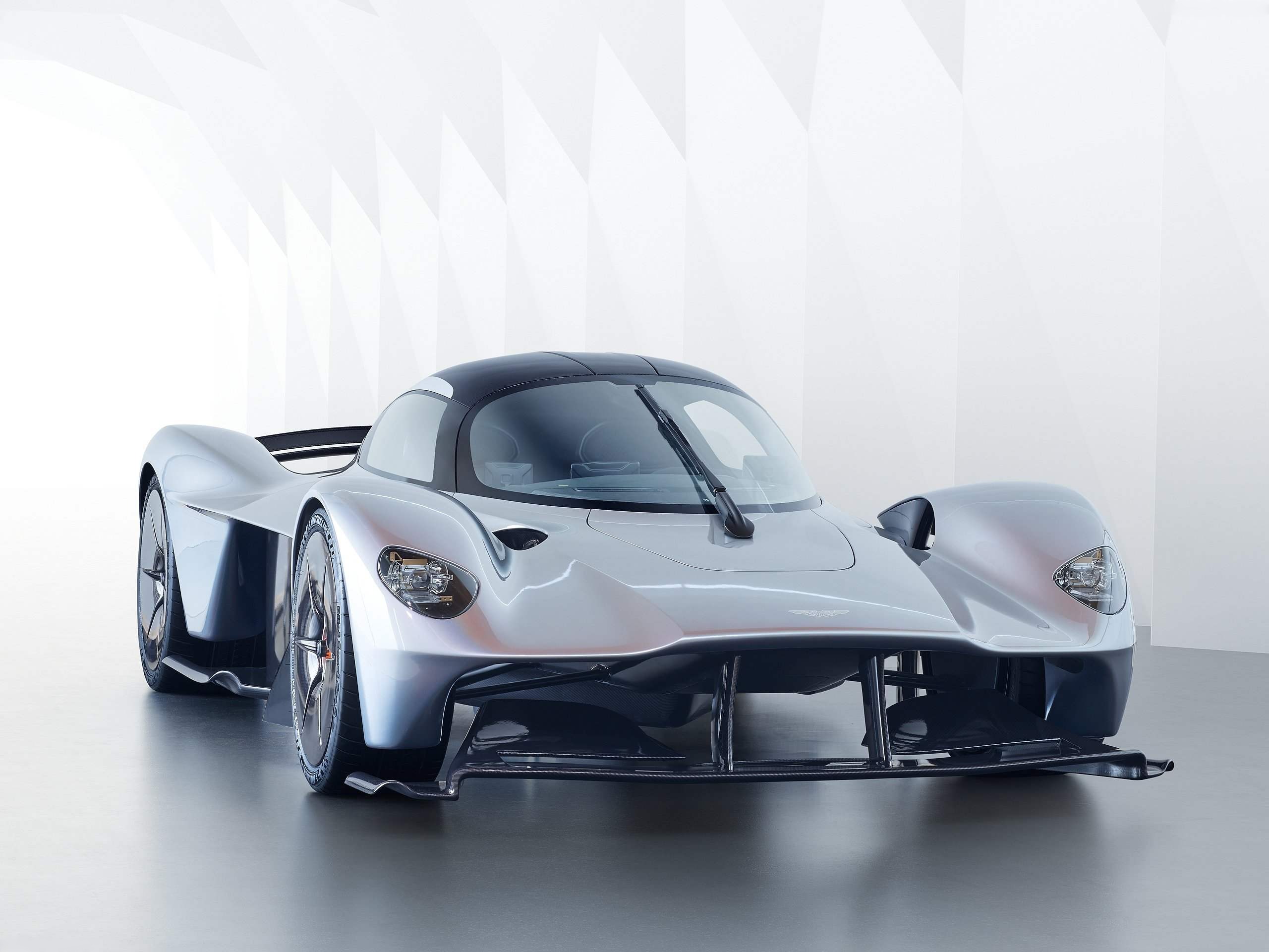 Aston Martin Valkyrie (2018)