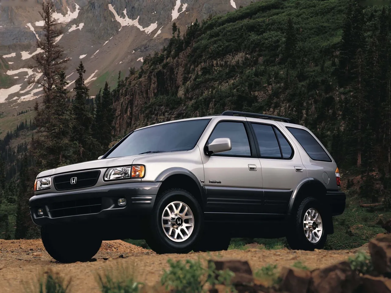 Honda Passport (2000)