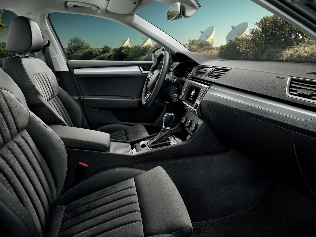 Skoda Superb Combi (2016) – interiér