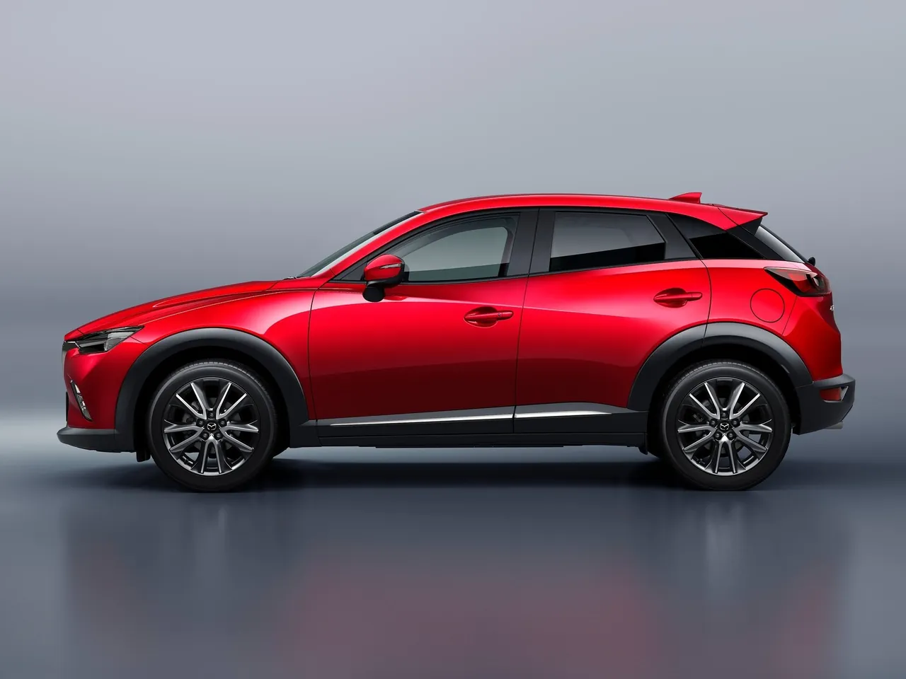 Mazda CX-3 (2016) – boční profil