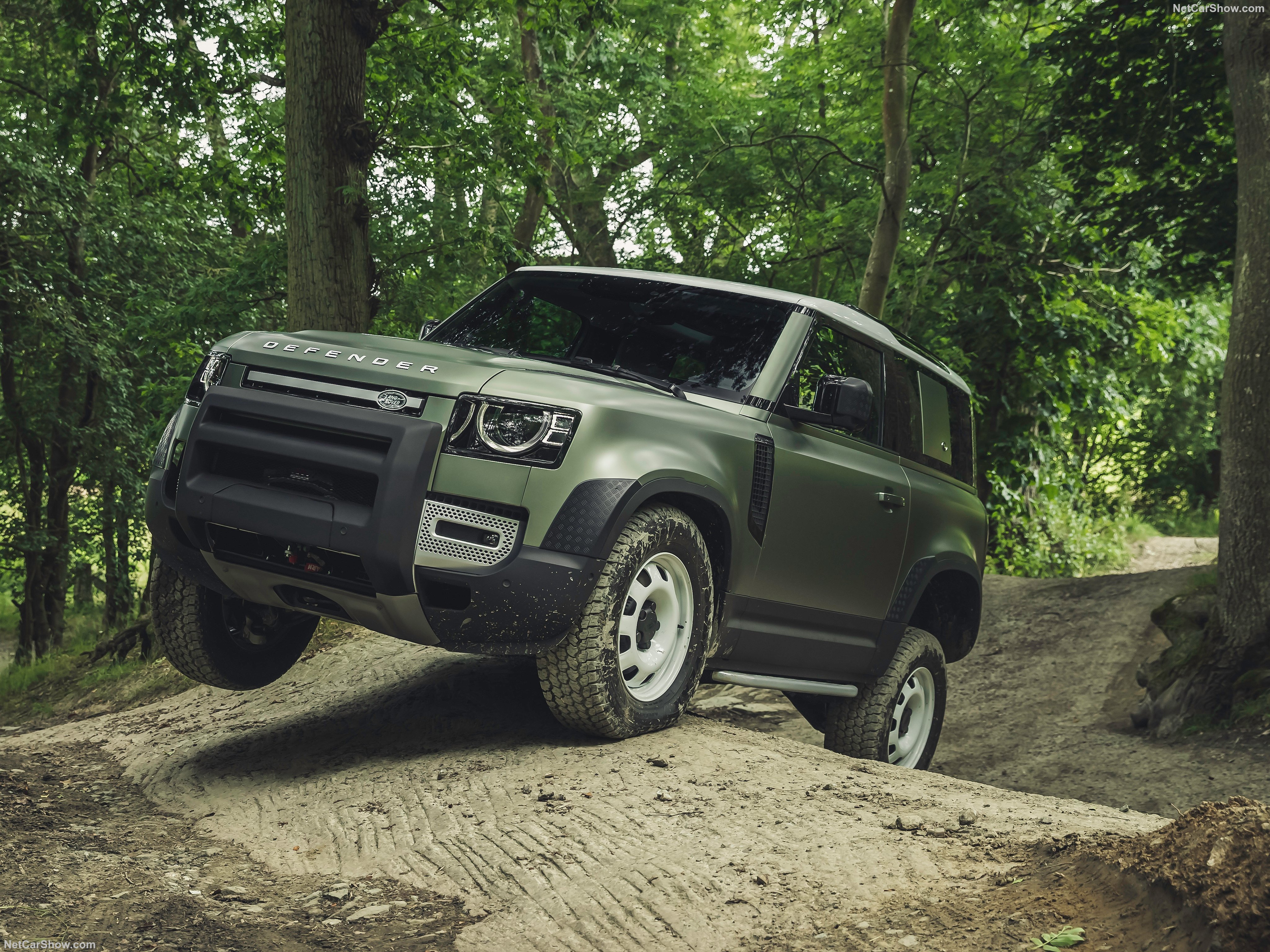 Land Rover Defender 90 (2020)