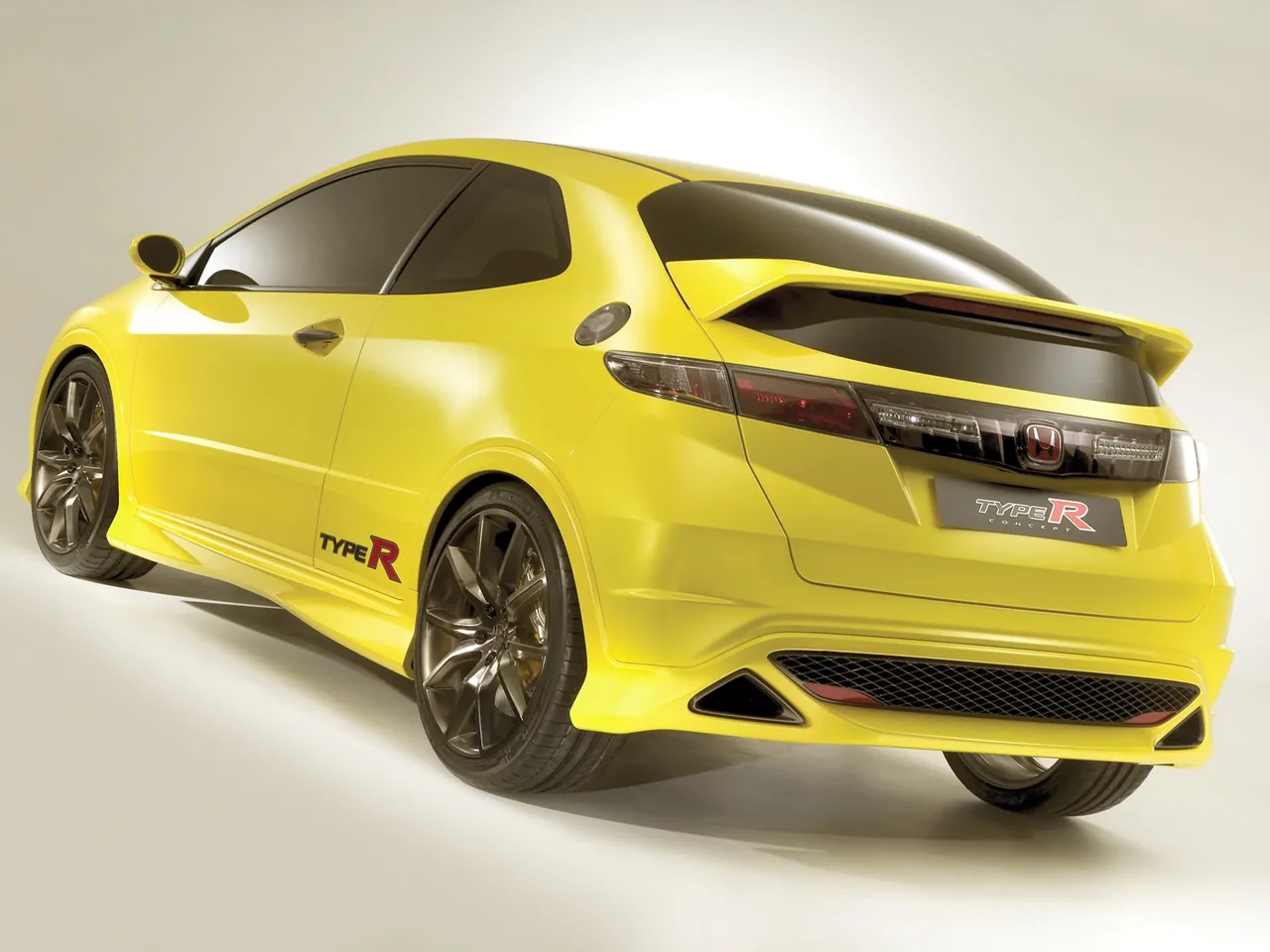 Honda Civic Type R Concept (2006) – zadní tříčtvrteční pohled