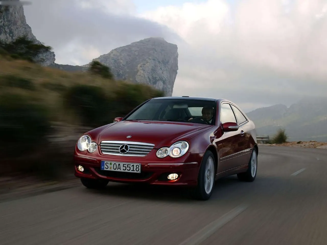 Mercedes-Benz C320 Sport Coupe (2004)
