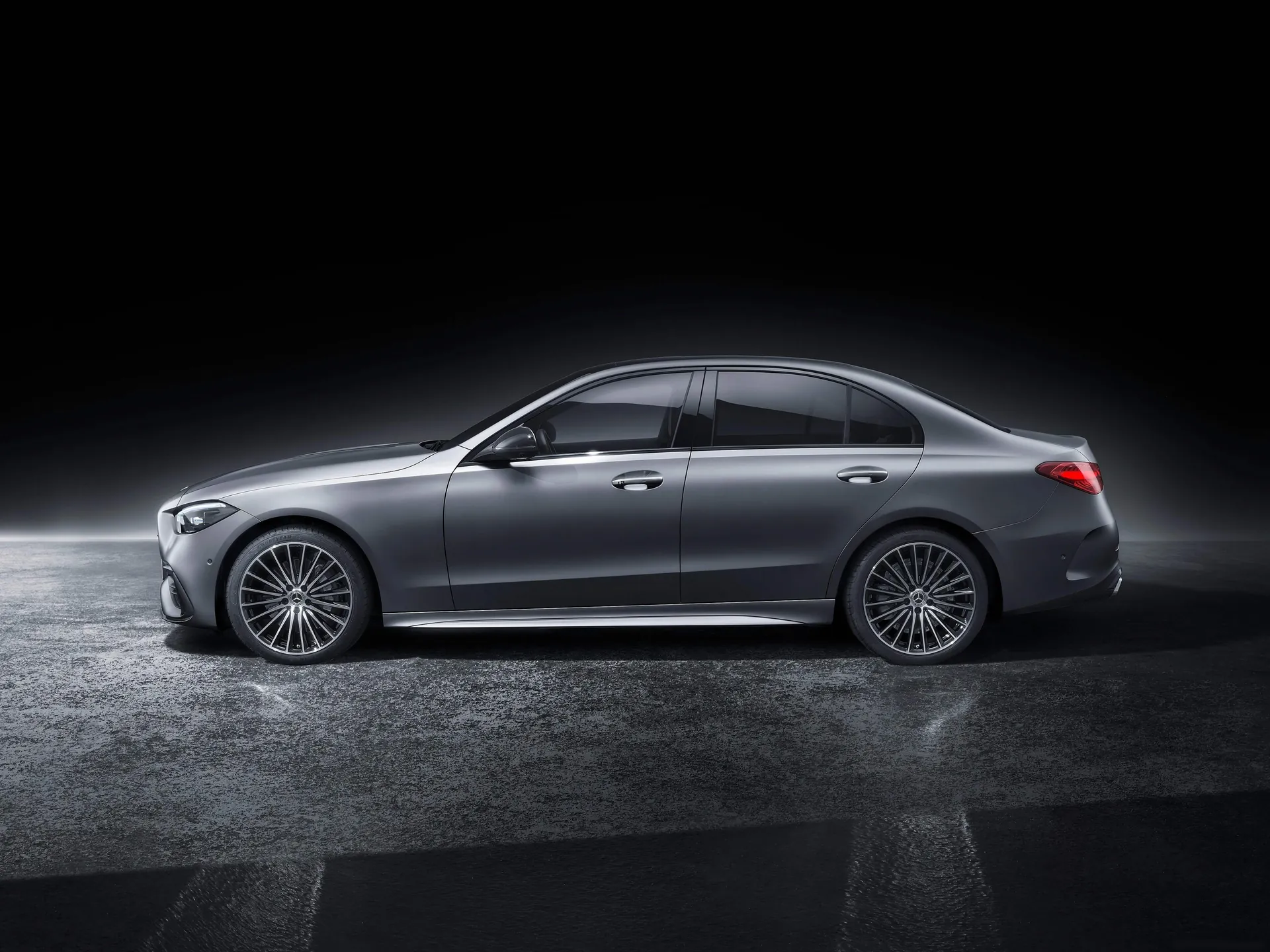 Mercedes-Benz C-Class (2022) - Side Profile