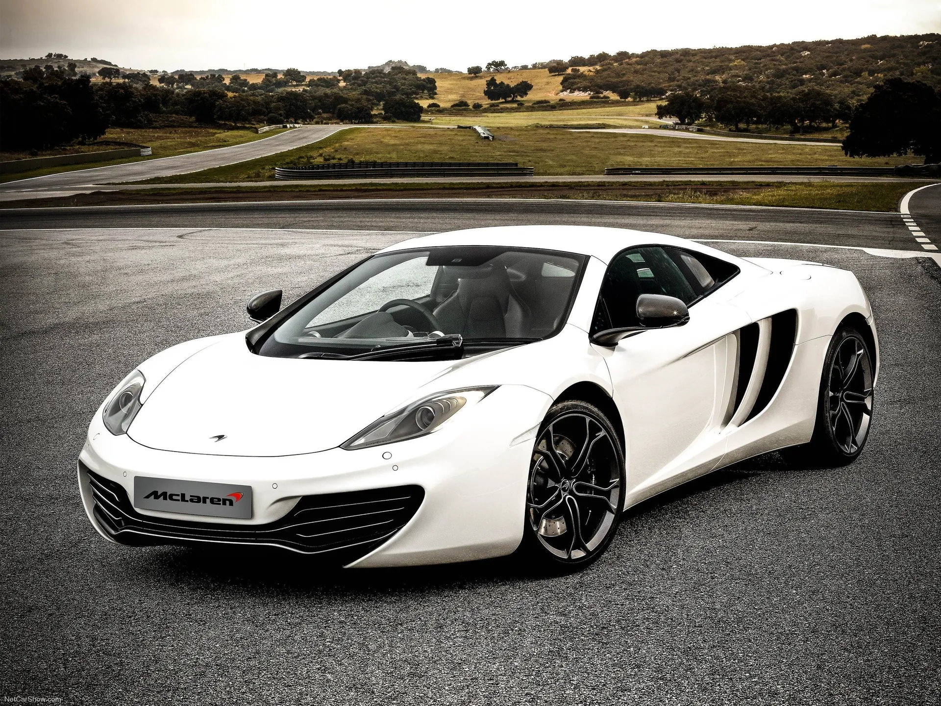 McLaren MP4-12C (2013)