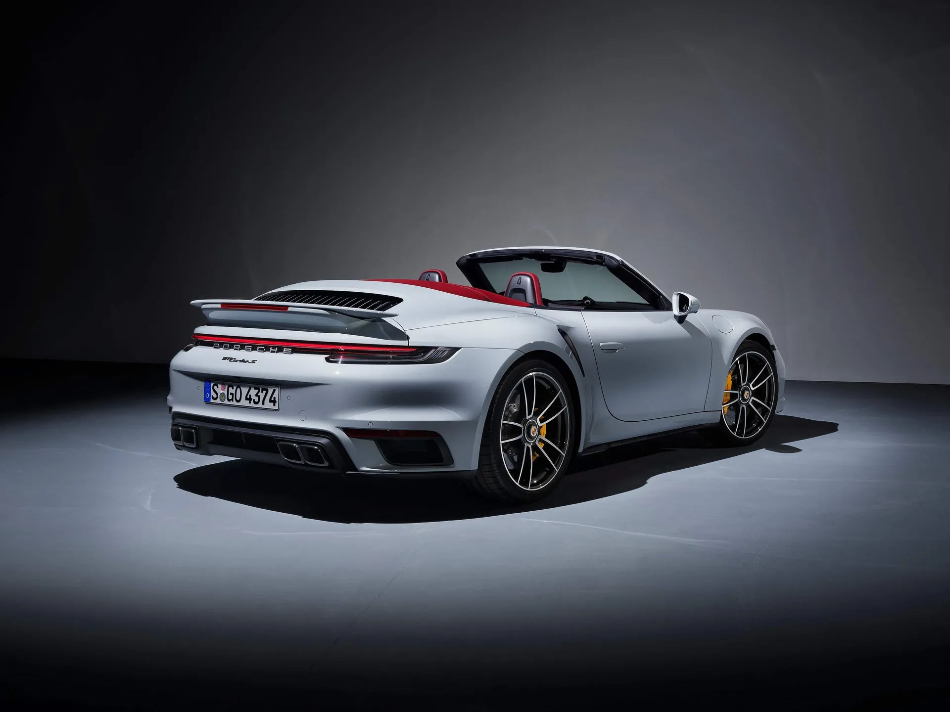 Porsche 911 Turbo S Cabriolet (2021) - Rear Three-Quarter