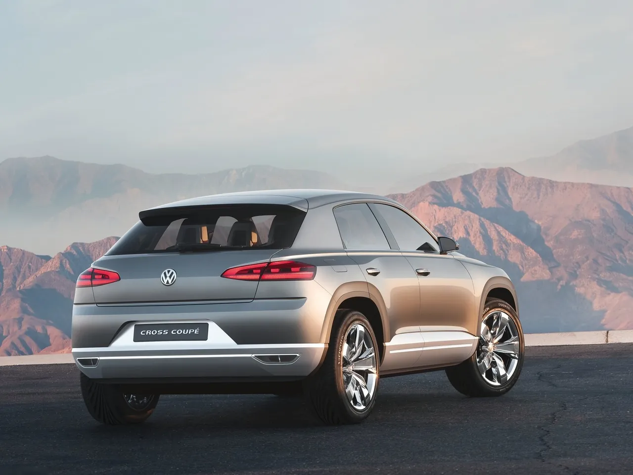 Volkswagen Cross Coupe Concept (2011) - Rear Three-Quarter