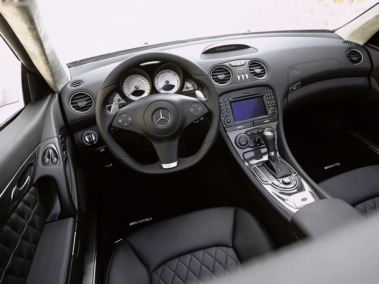 Mercedes-Benz SL65 AMG (2009) - Interior
