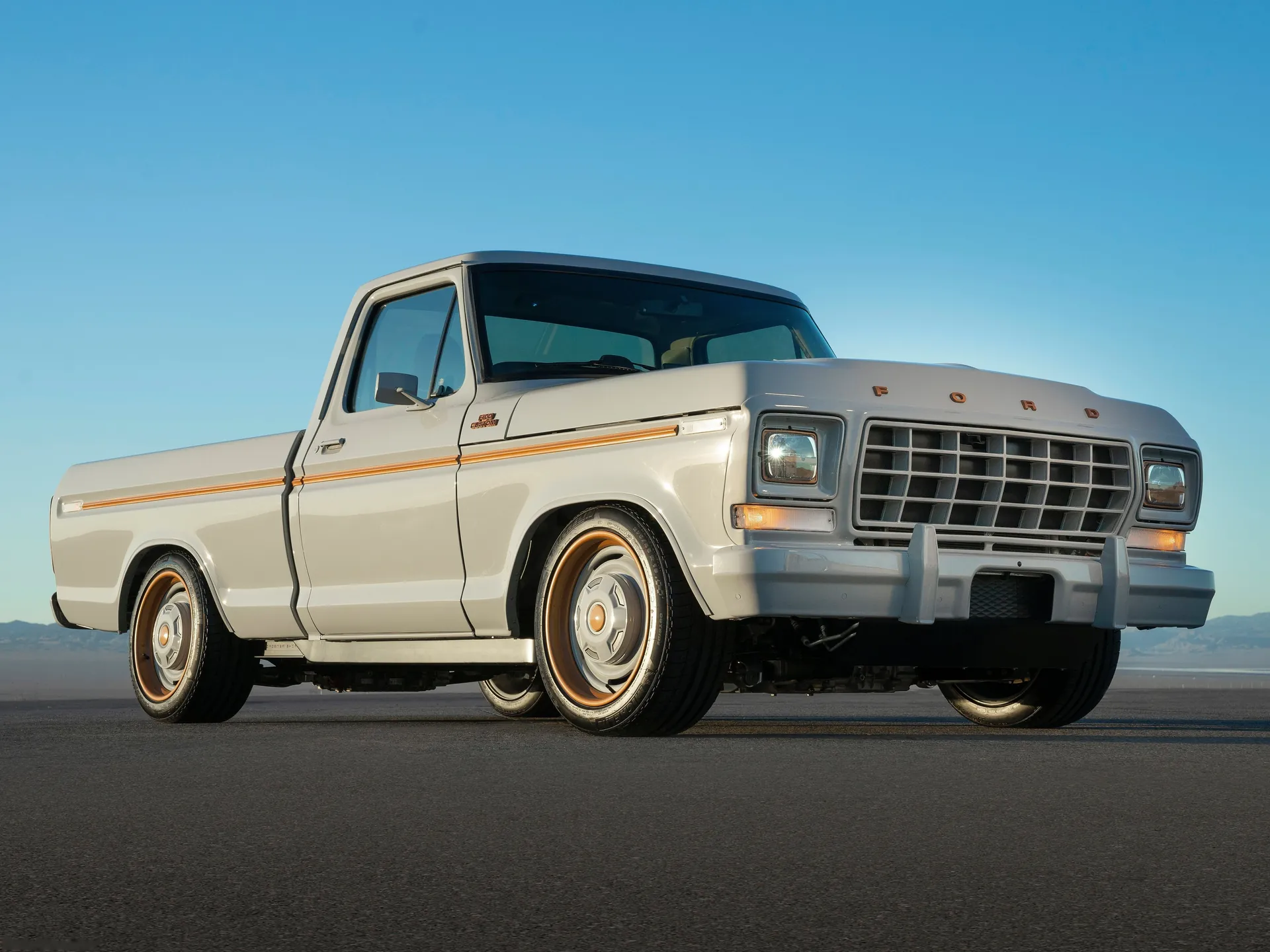 Ford F-100 Eluminator Concept (2021)
