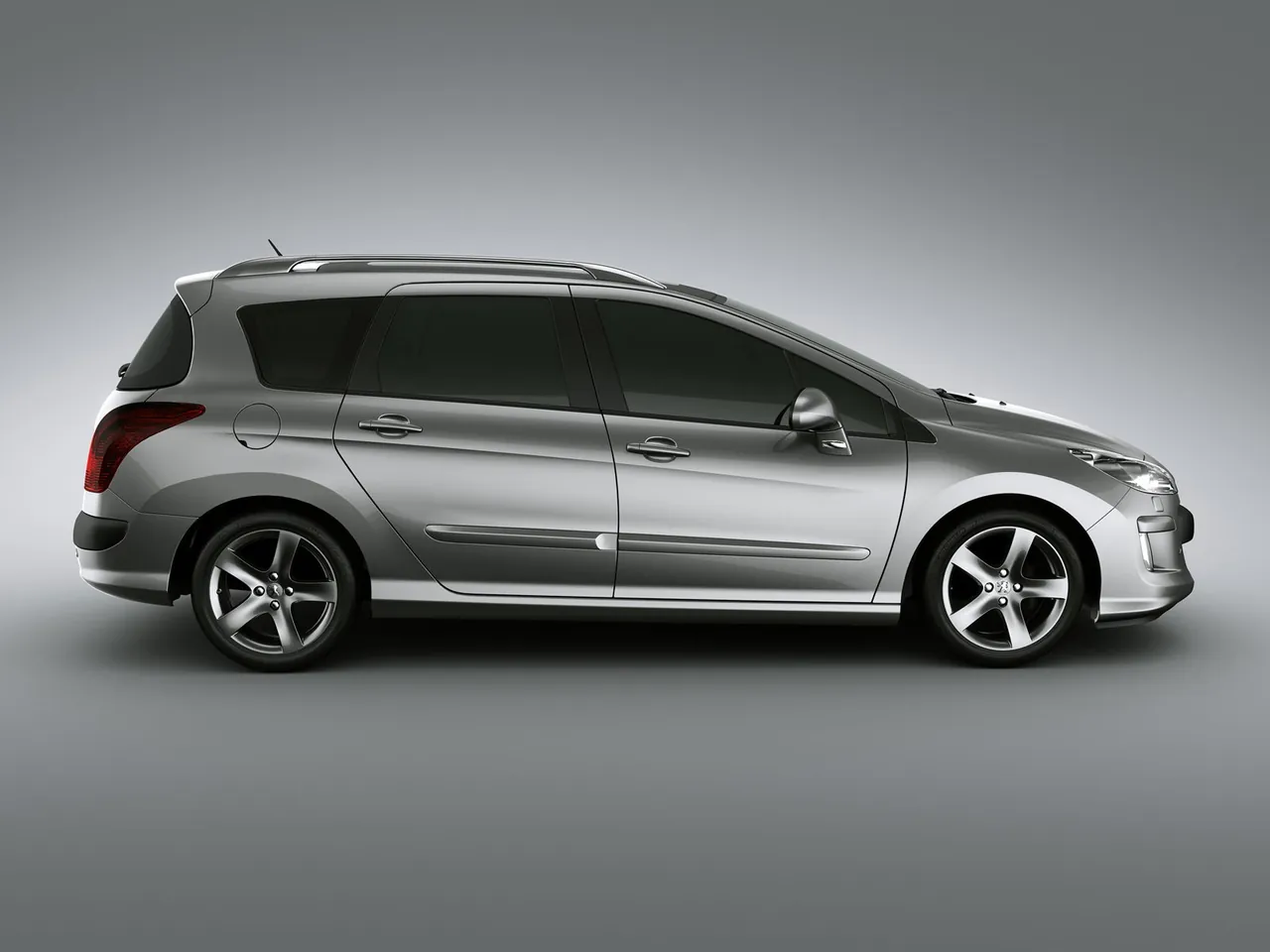 Peugeot 308 SW Prologue Concept (2007) – boční profil