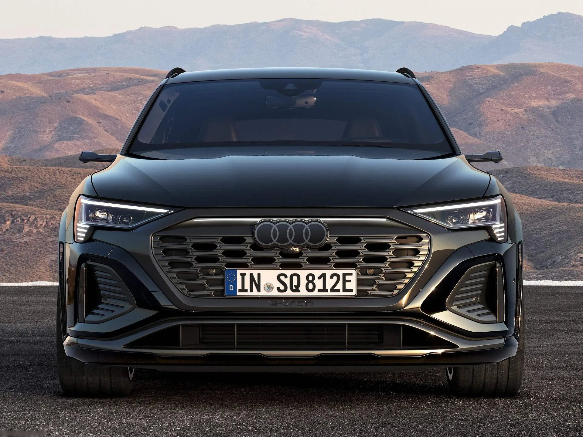 Audi SQ8 e-tron quattro (2024) – zepředu