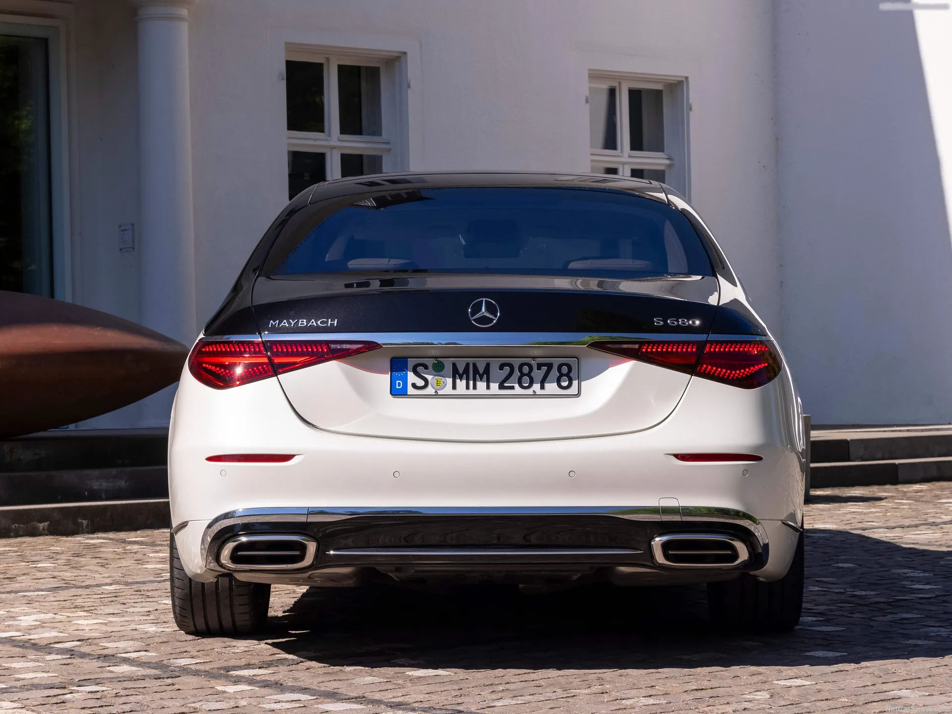 Mercedes-Benz S-Class Maybach (2021) - Rear