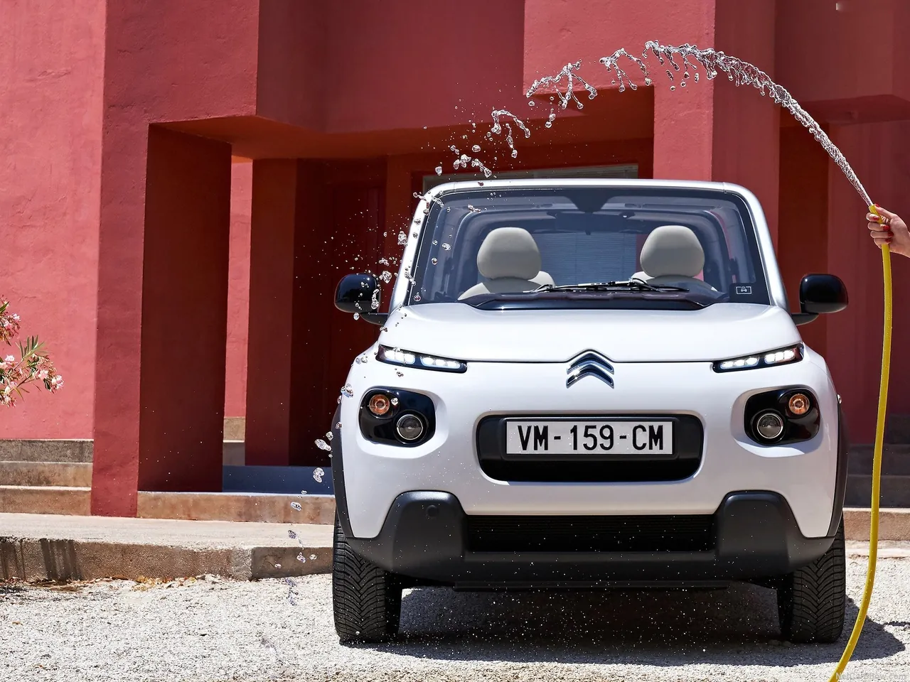 Citroen e-Mehari (2018) – zepředu
